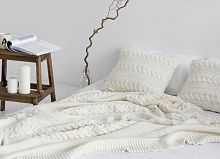 комплект плед с косами (180*220) и 2 наволочки (50*50) молочный в Якутске